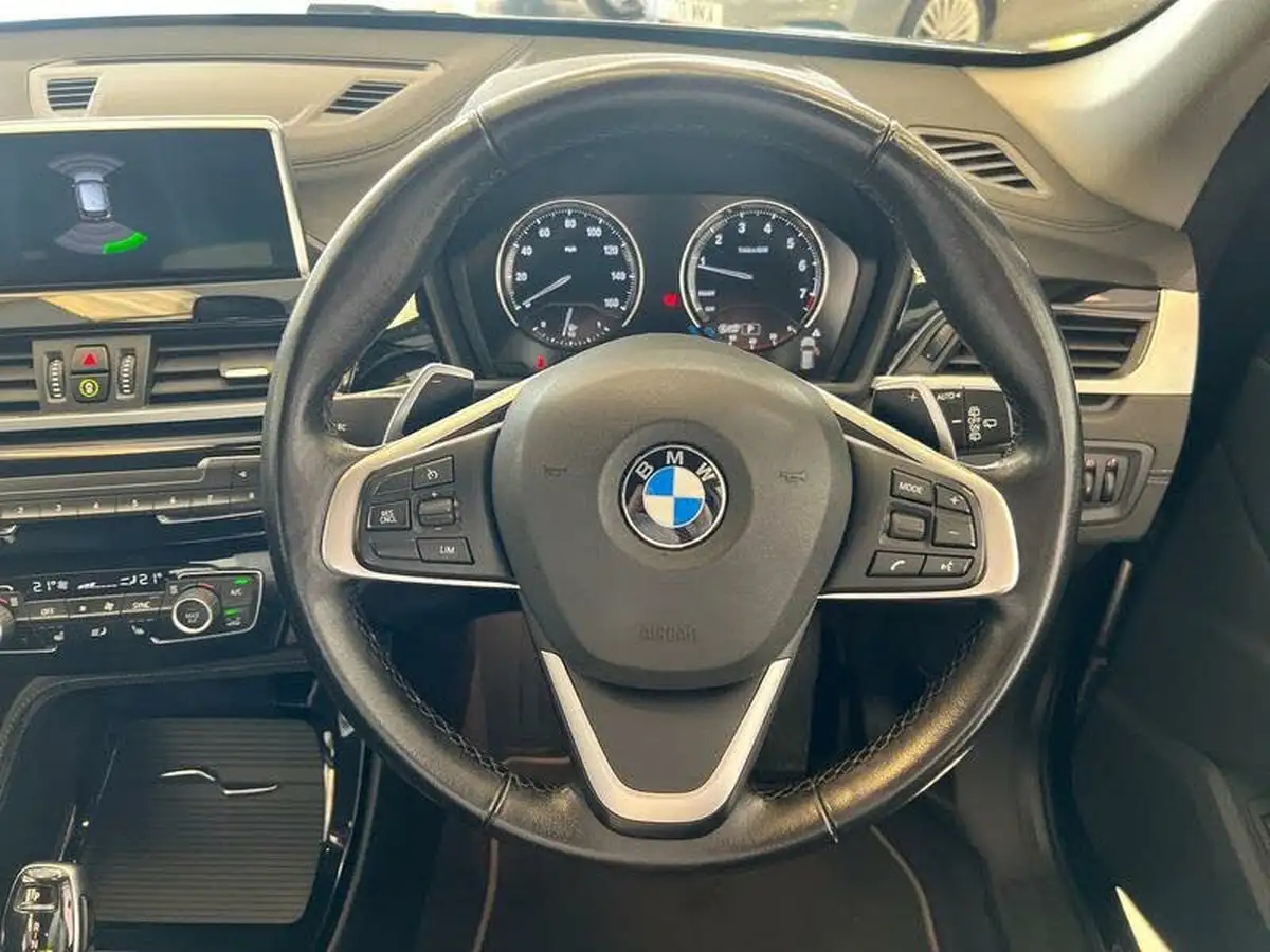2022-bmw-x1-20-xdrive20i-xline-big-14