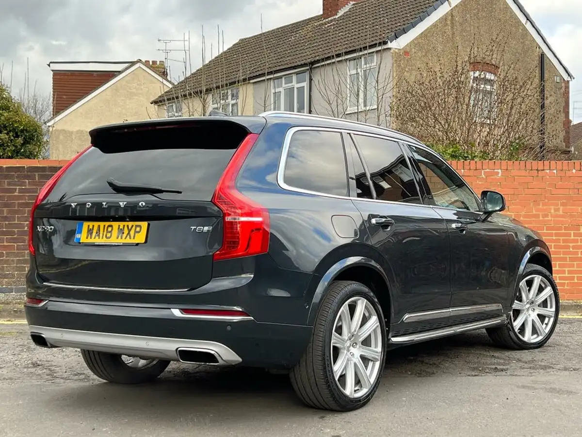 2018-volvo-xc90-20-t8-inscription-pro-384bhp-awd-twin-engine-big-7