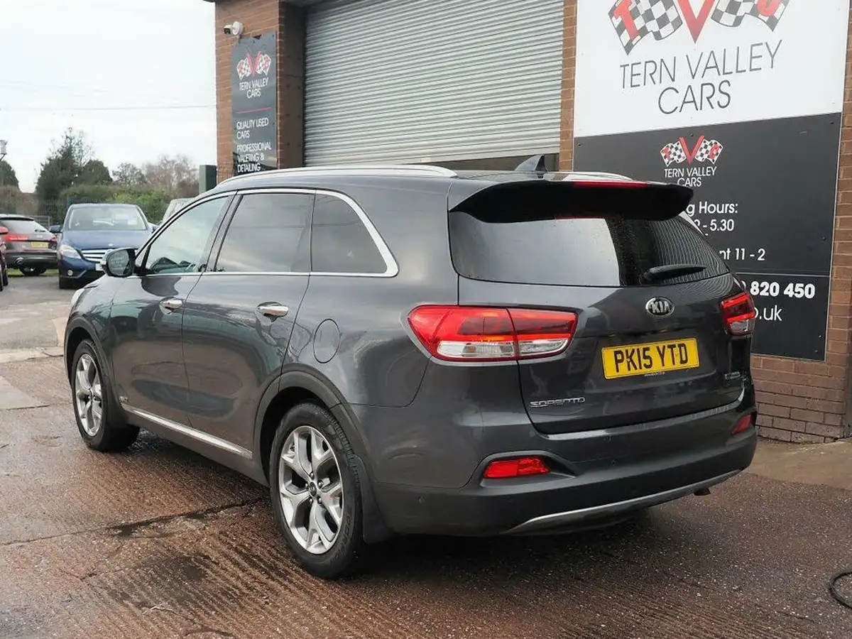 2015-kia-sorento-22-crdi-kx-4-197bhp-awd-isg-big-7