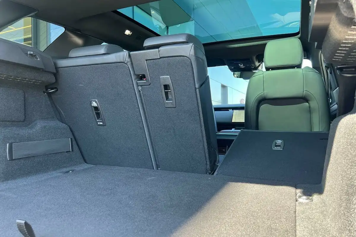 2024-land-rover-range-rover-evoque-20-d200-dynamic-hse-big-29