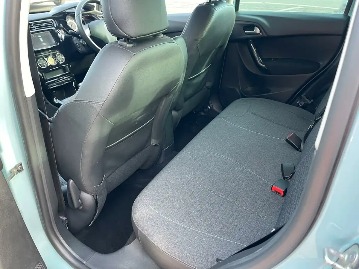 2017-citroen-c3-12-platinum-big-19