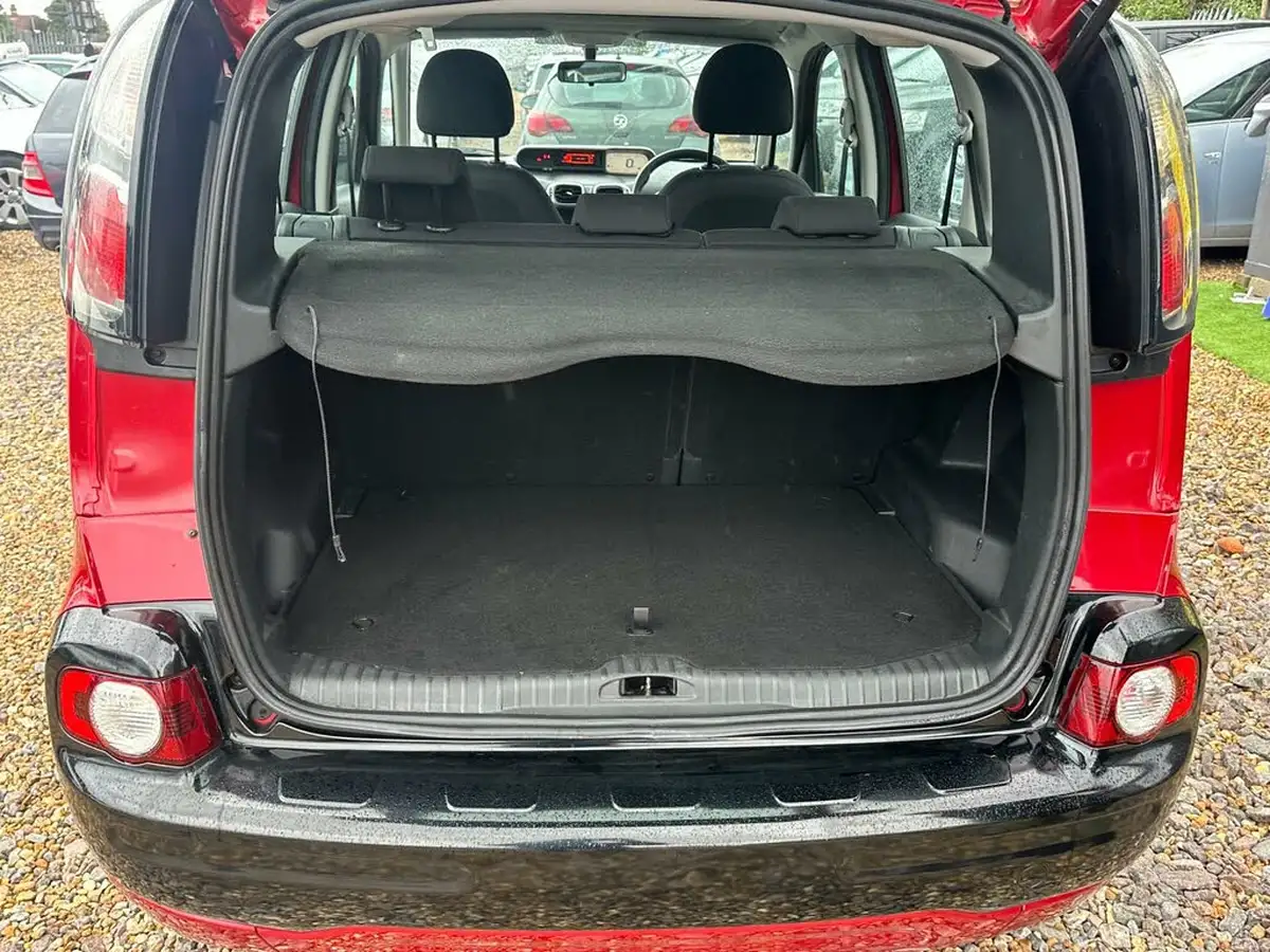 2014-citroen-c3-picasso-14-selection-big-42
