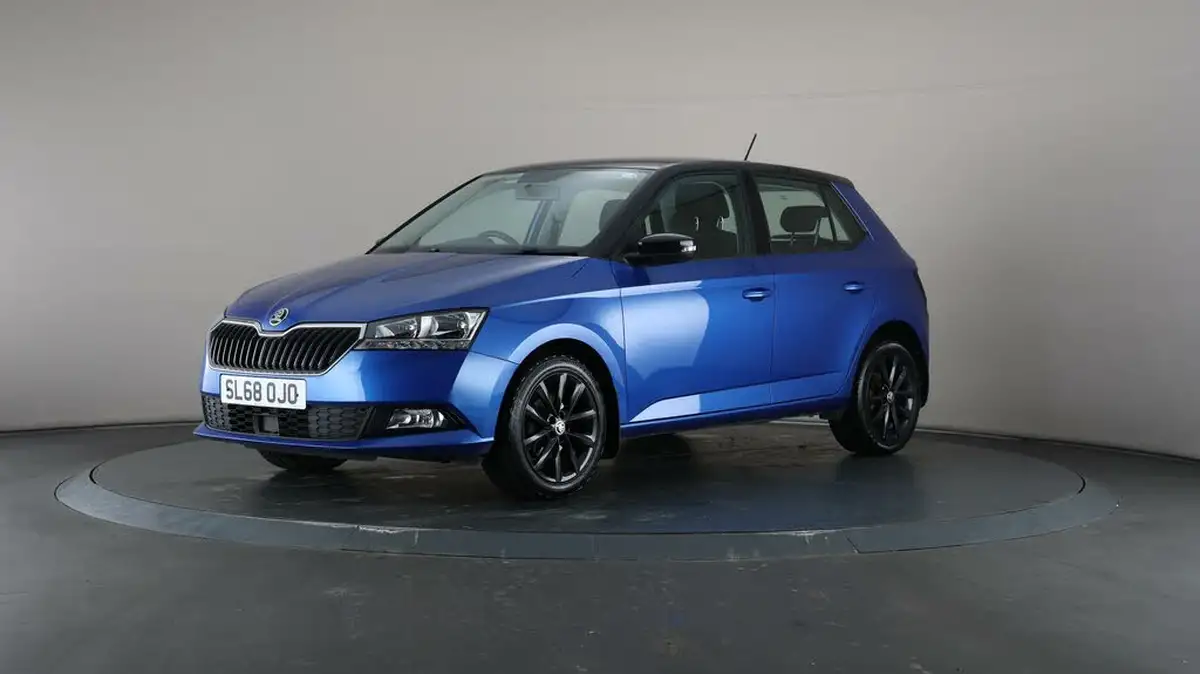 2018-skoda-fabia-10-tsi-colour-edition-big-3