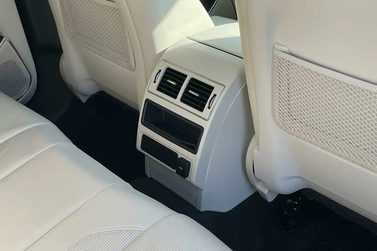 2023-jaguar-f-pace-20-d200-r-dynamic-se-big-40