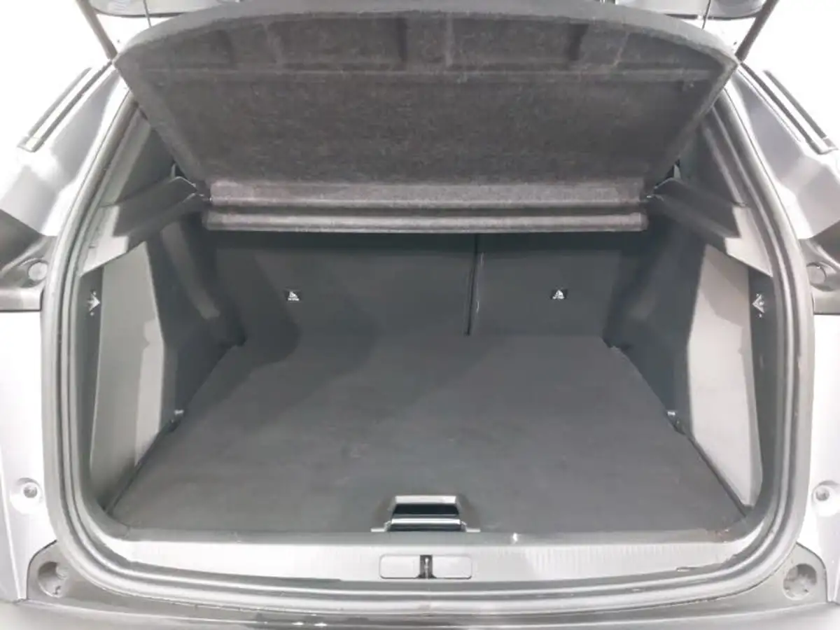 2024-peugeot-2008-suv-12-puretech-allure-130ps-big-7