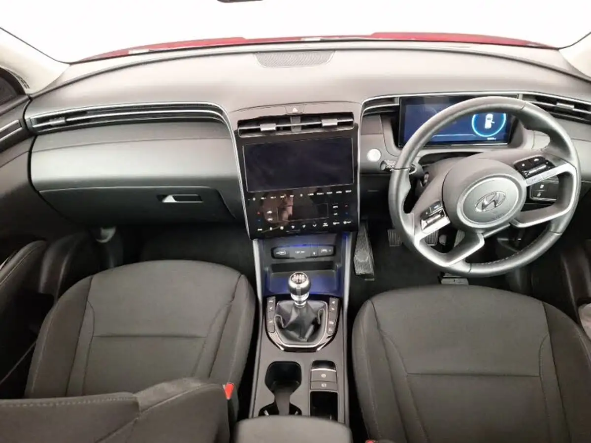 2024-hyundai-tucson-16-t-gdi-premium-150ps-big-2