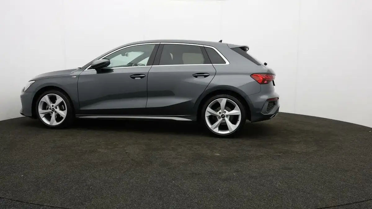 2023-audi-a3-15-35-tfsi-s-line-sportback-5d-tronic-big-48