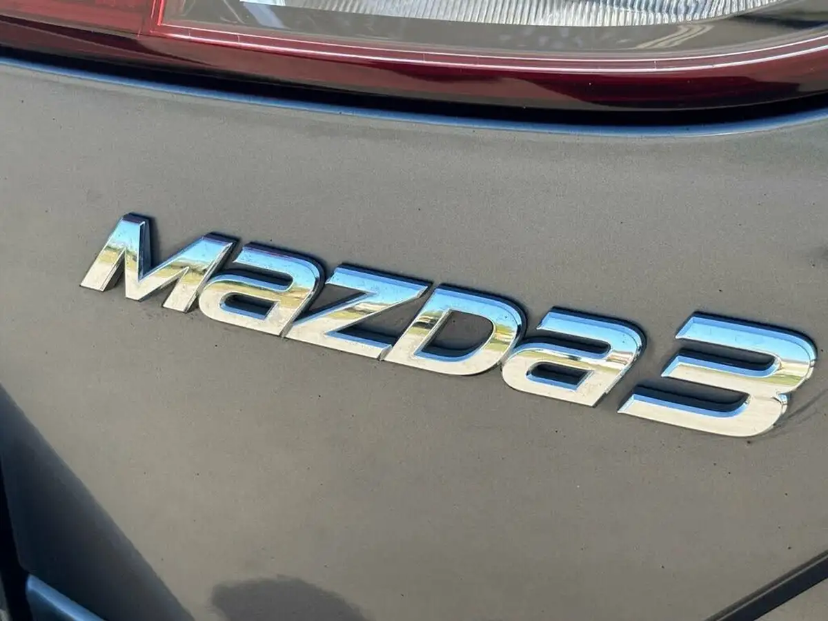 2017-mazda-mazda3-20-se-l-nav-hatchback-5d-big-22