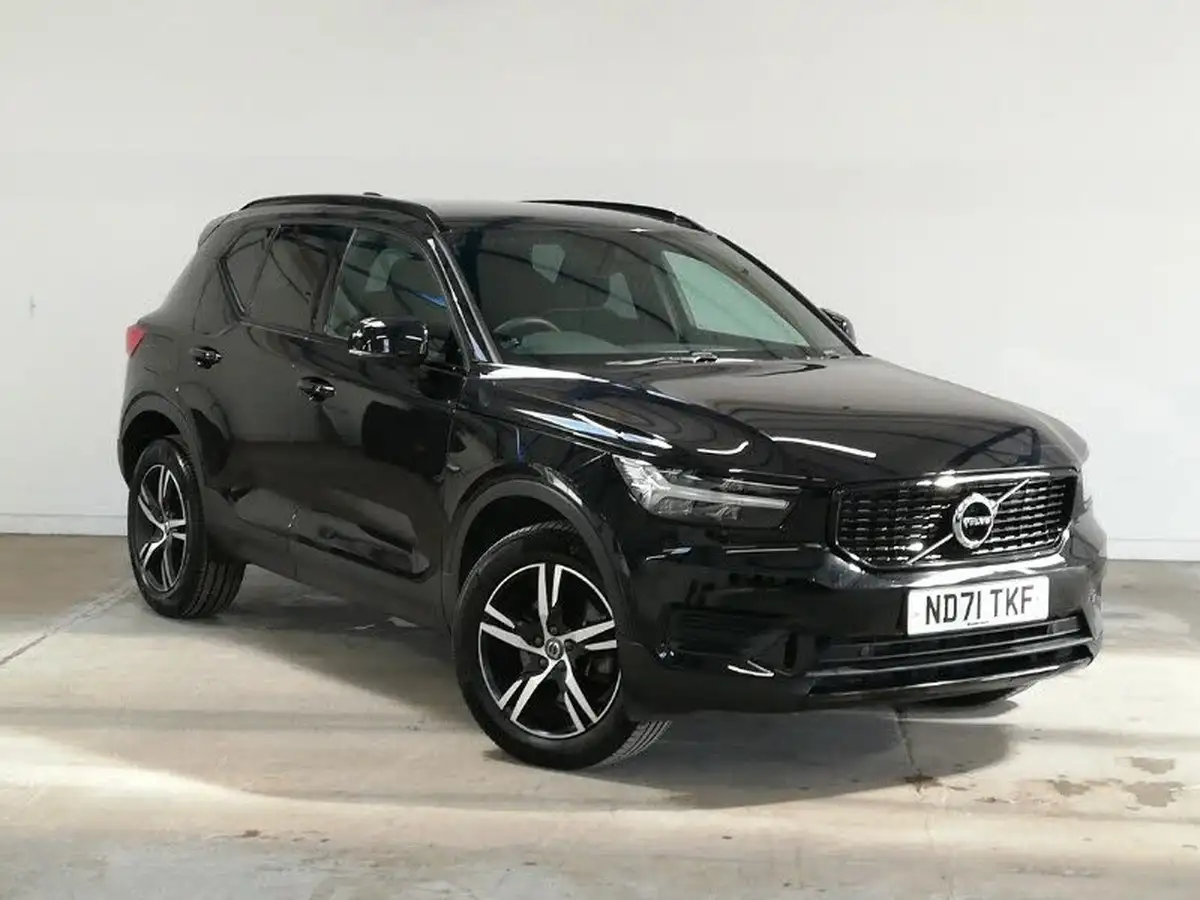 2021-volvo-xc40-20-b4-r-design-194bhp-auto-big-0