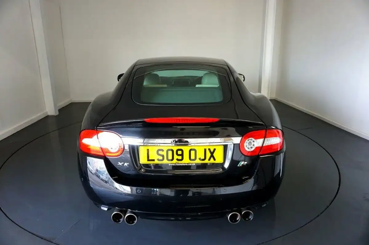 2009-jaguar-xkr-50-coupe-big-6