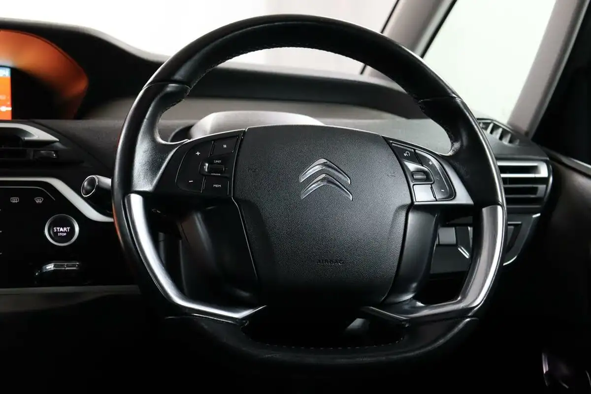 2021-citroen-grand-c4-spacetourer-15bluehdi-feel-plus-ss-big-43