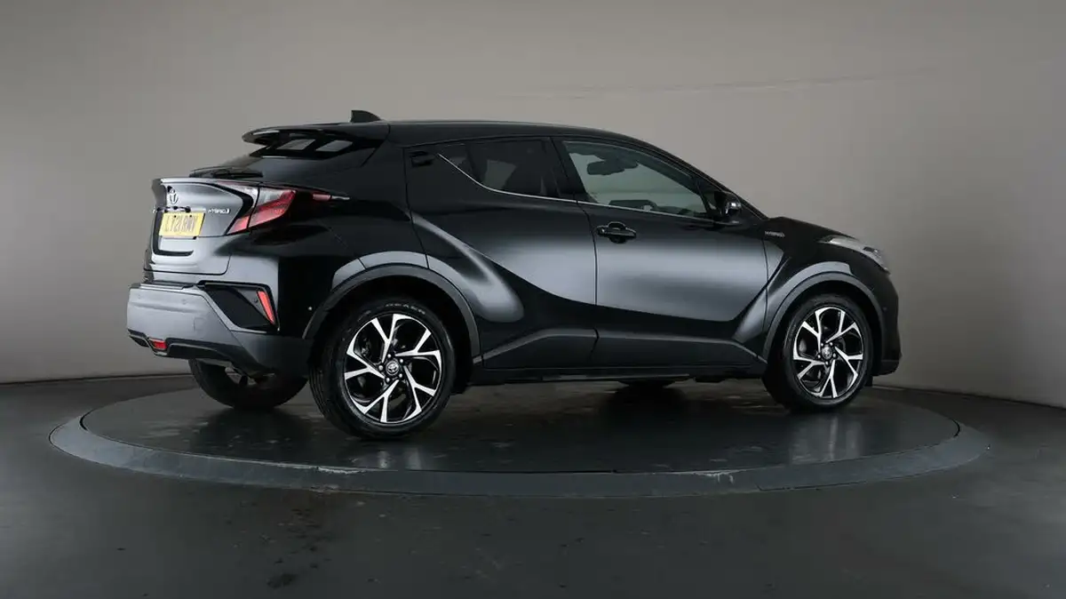 2021-toyota-c-hr-18-vvt-i-design-big-58