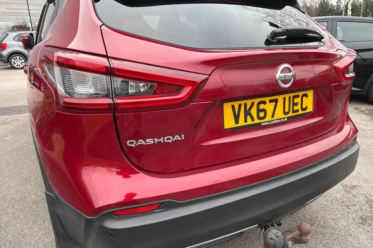 2017-nissan-qashqai-15dci-tekna-big-7