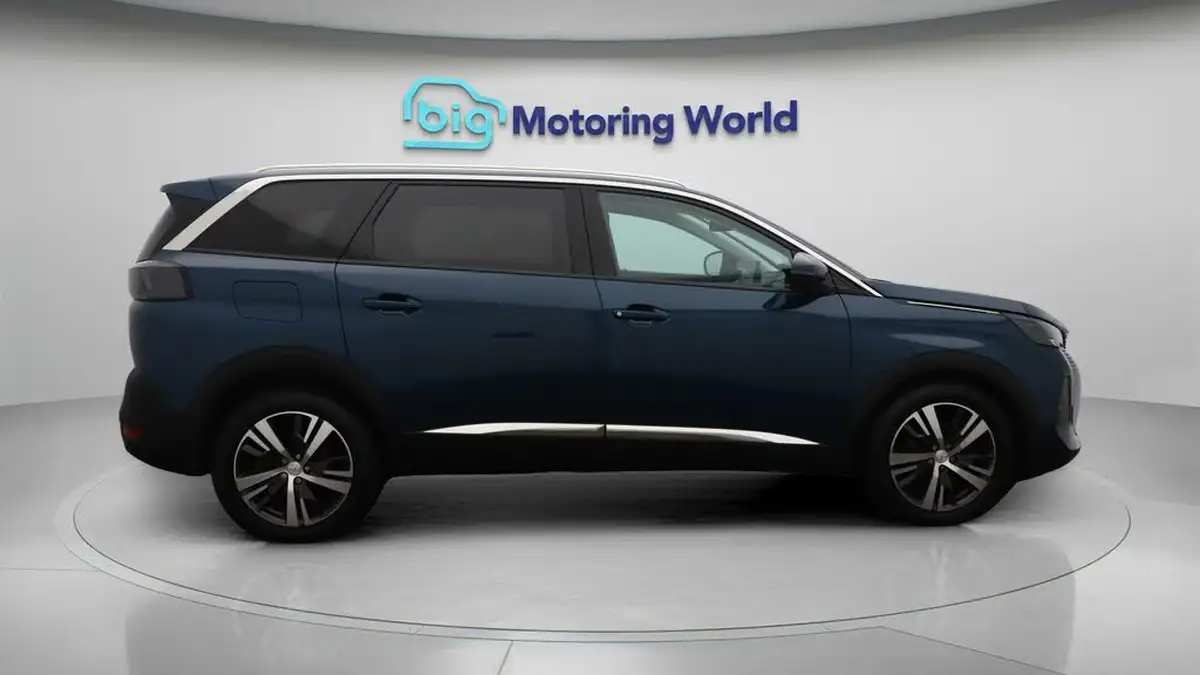 2021-peugeot-5008-suv-15-bluehdi-allure-premium-big-8