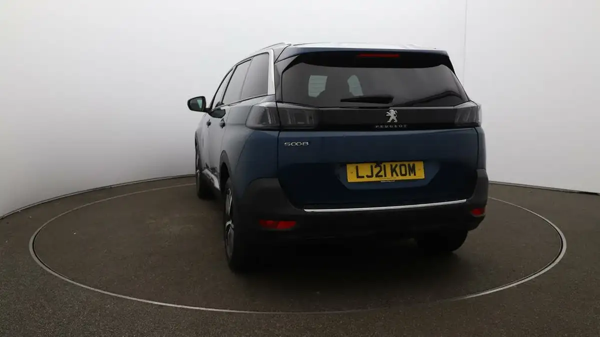 2021-peugeot-5008-suv-15-bluehdi-allure-premium-big-53