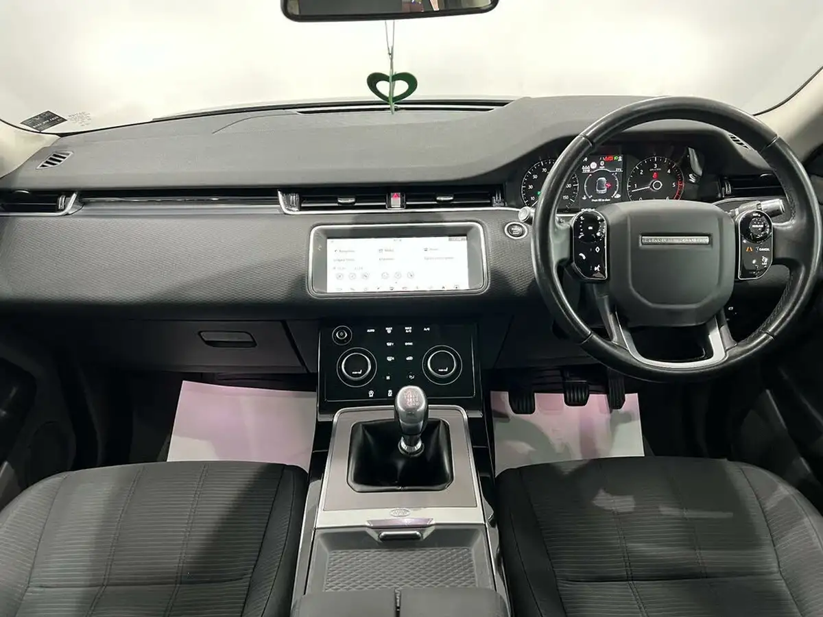 2019-land-rover-range-rover-evoque-20-d150-big-20