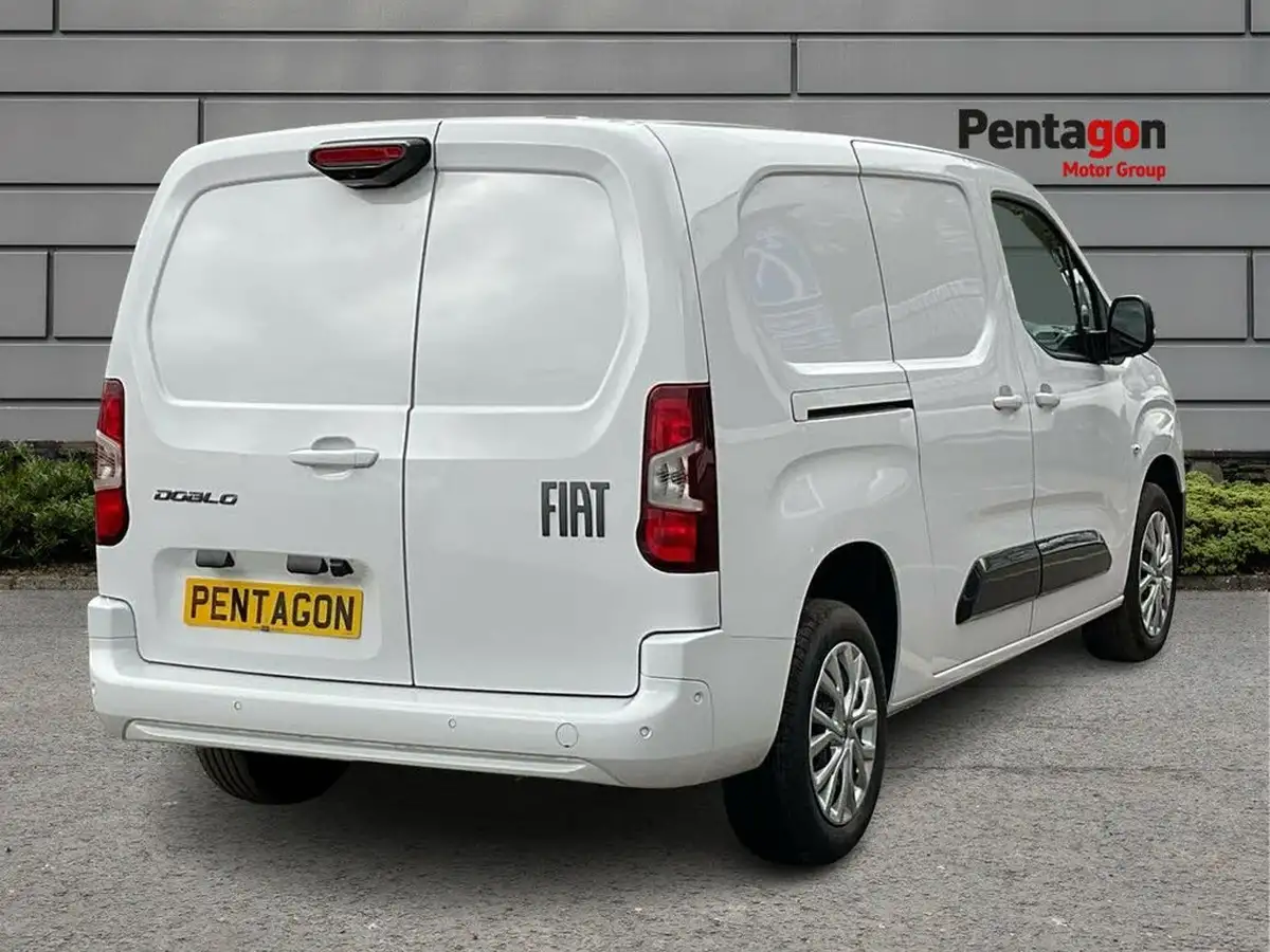 2025-fiat-doblo-big-3