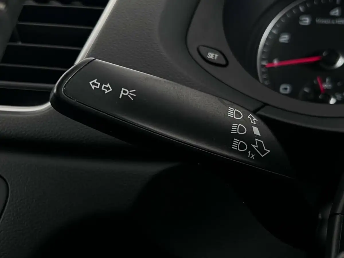 2016-audi-q3-14-s-line-tronic-big-20