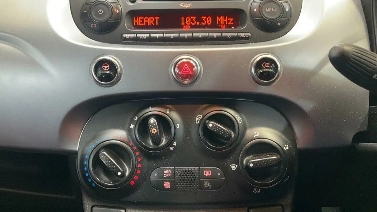 2015-fiat-500-12-s-big-12