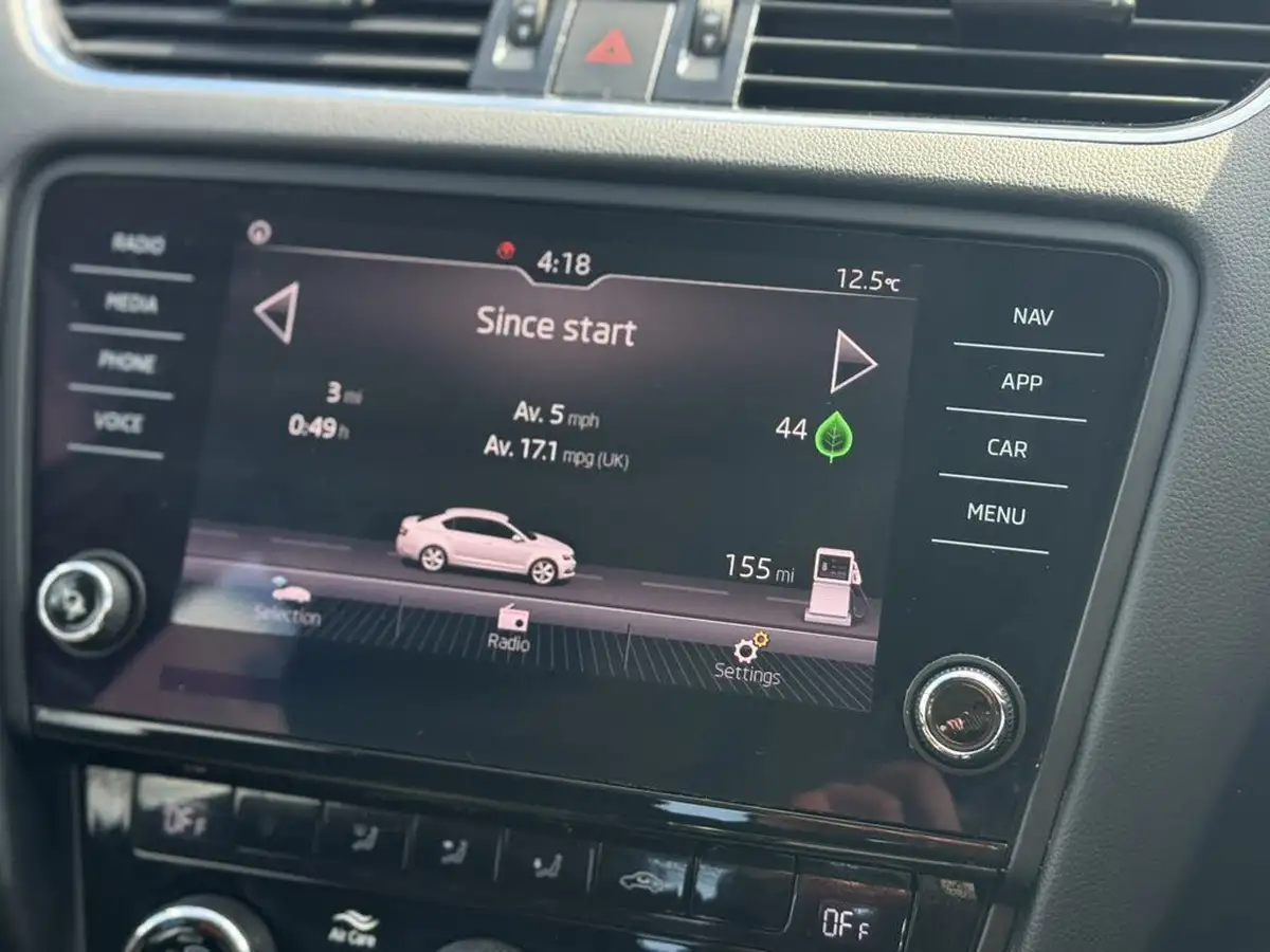 2019-skoda-octavia-10-tsi-se-technology-hatchback-big-38