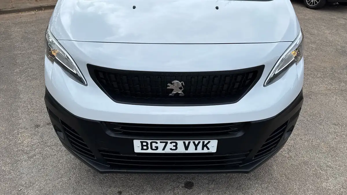 2023-peugeot-expert-15-bluehdi-professional-premium-standard-1000-big-45