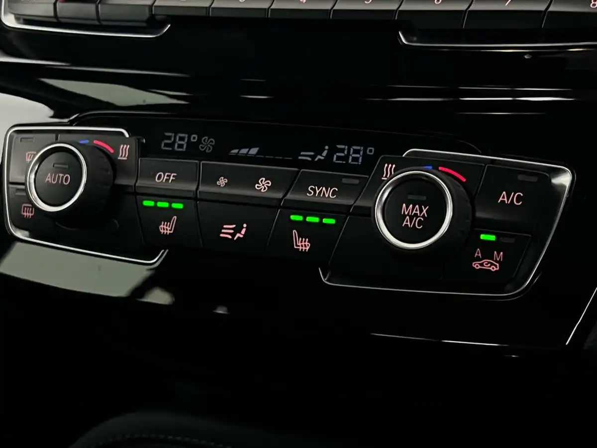 2019-bmw-x1-big-28