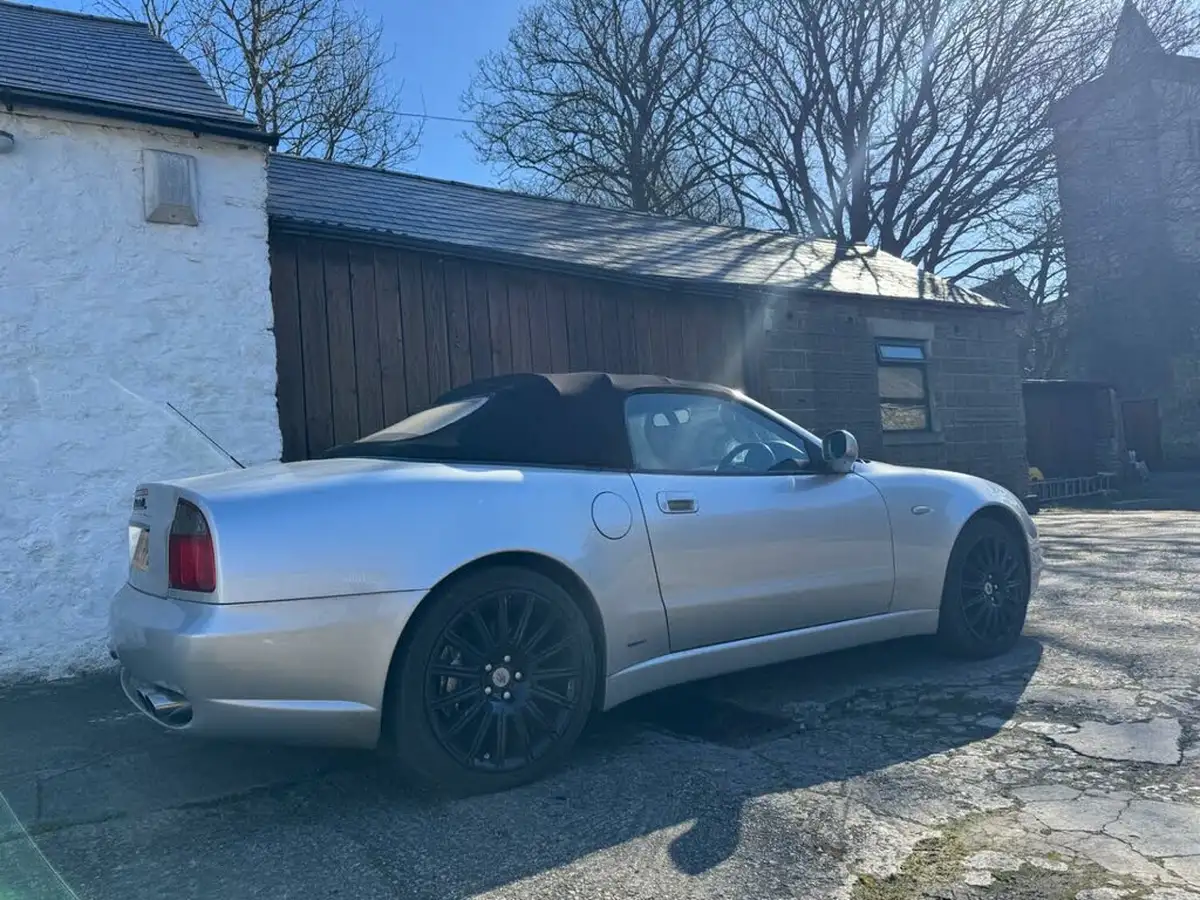 2002-maserati-spyder-42-gt-big-4