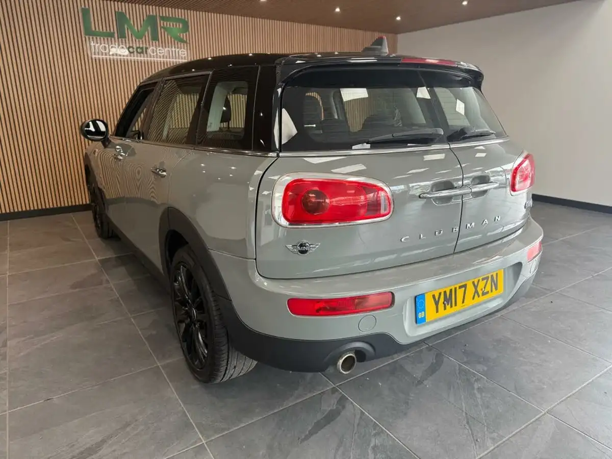 2017-mini-clubman-20td-cooper-d-black-ss-big-4