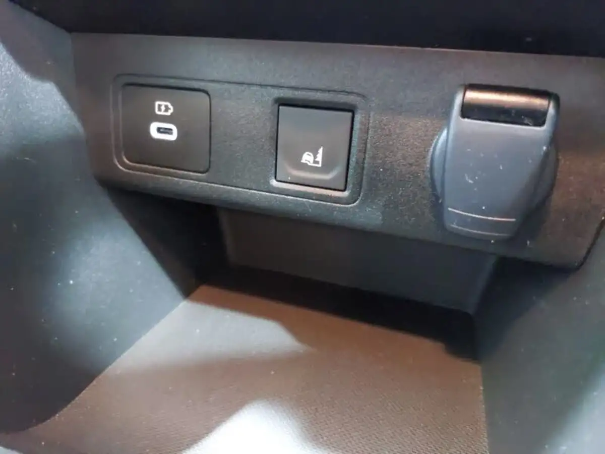 2024-dacia-jogger-16-tce-extreme-big-15