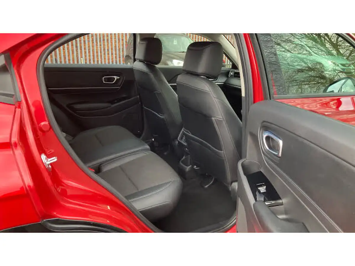 2022-honda-hr-v-15-i-mmd-advance-big-29