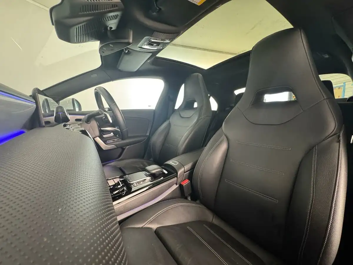 2021-mercedes-benz-cla-13-cla-180-amg-line-premium-plus-coupe-4d-big-56