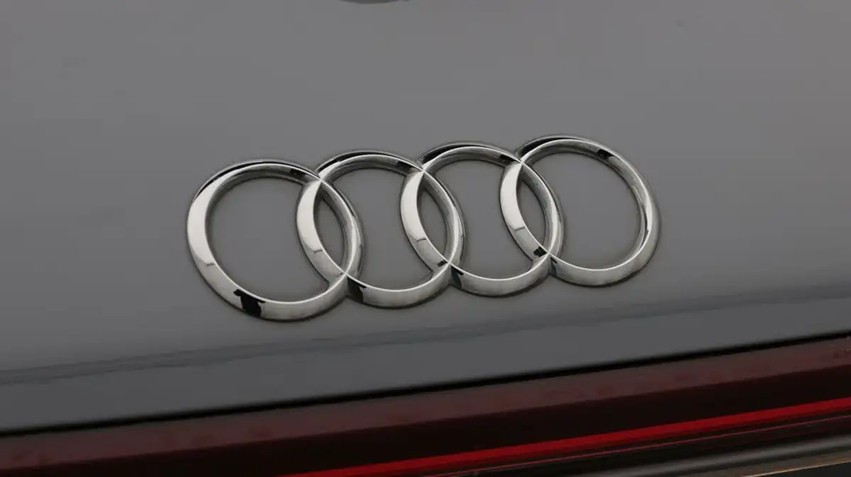 2022-audi-q4-e-tron-40e-s-line-station-wagon-big-21