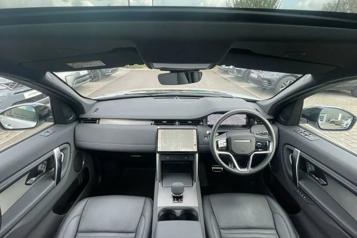 2024-land-rover-discovery-sport-15-p300e-dynamic-se-big-2