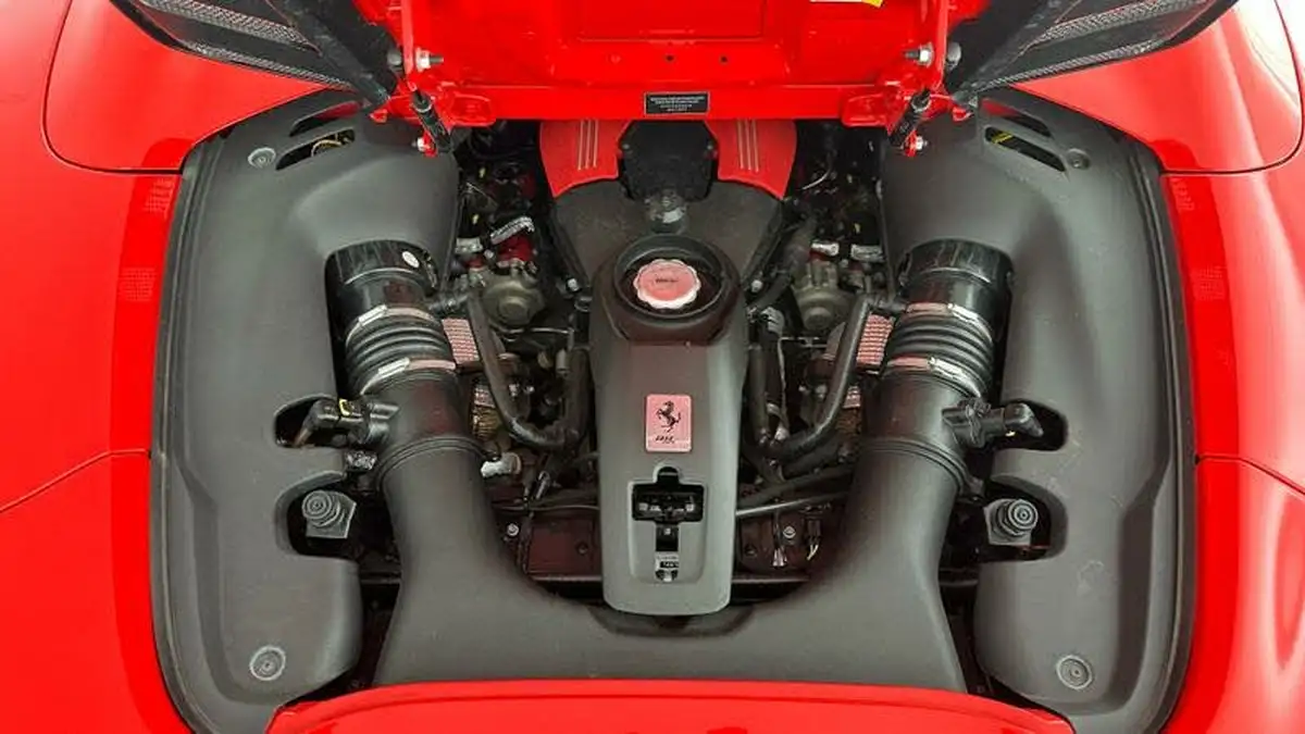 2017-ferrari-488-39-488-spider-big-20
