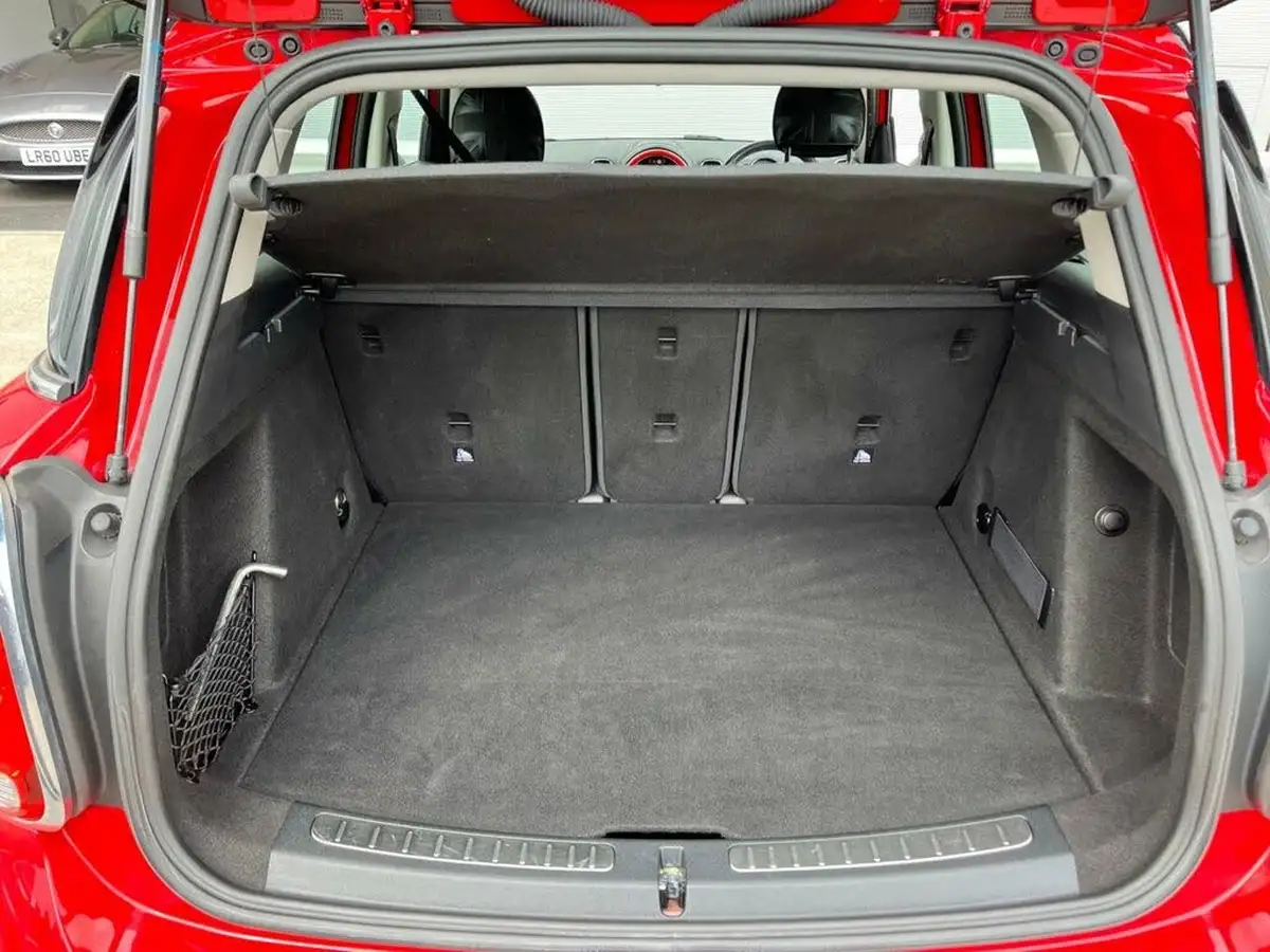 2019-mini-countryman-20td-cooper-d-exclusive-auto-big-24
