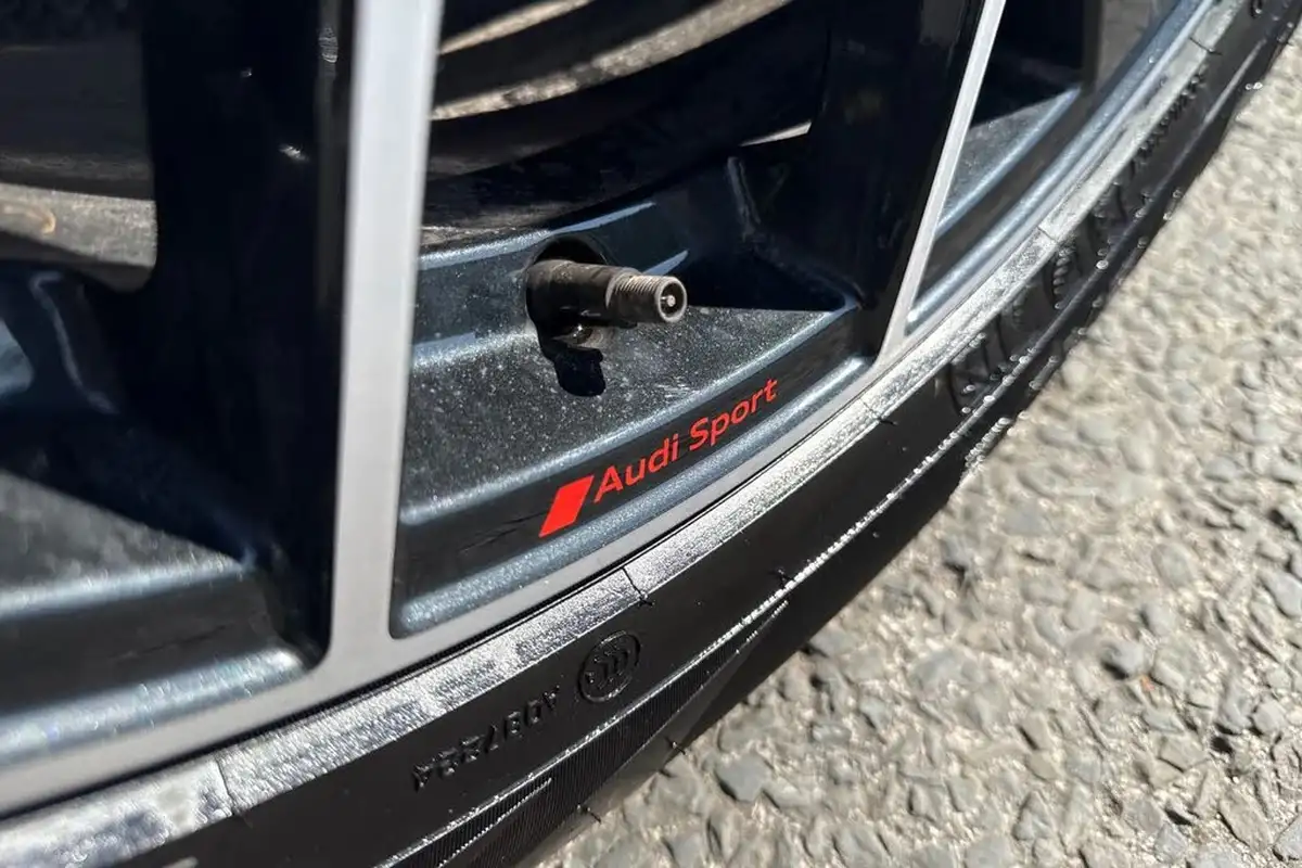 2024-audi-q5-20-45-tfsi-black-edition-station-wagon-big-29