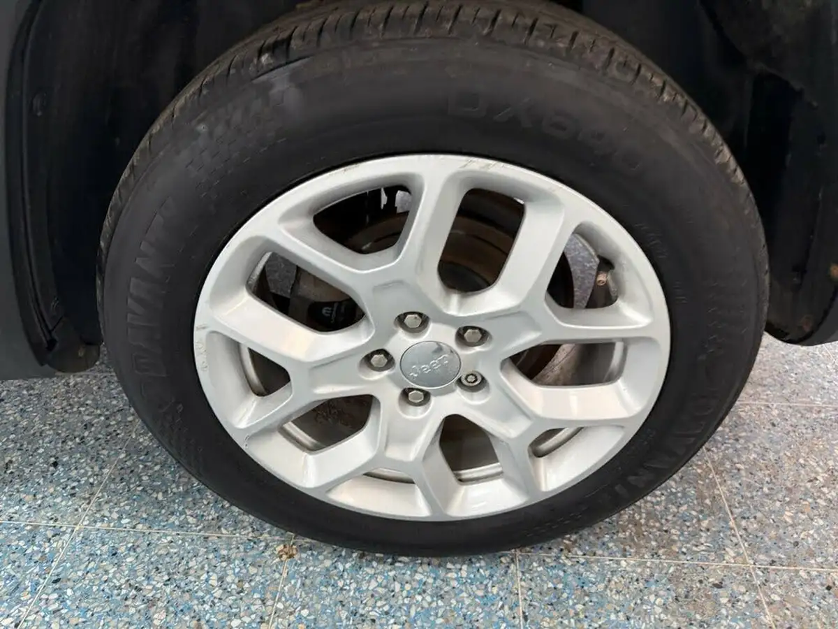 2017-jeep-renegade-16l-e-torq-longitude-big-12