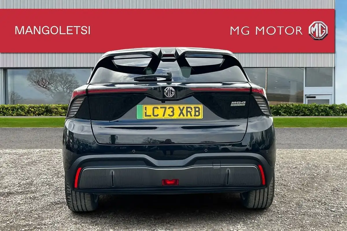 2023-mg-mg4-e-trophy-ev-203ps-long-big-3