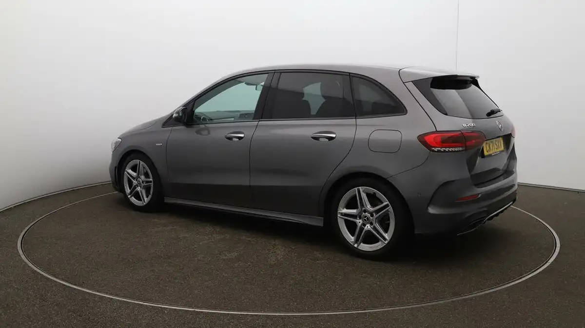 2021-mercedes-benz-b-class-13-b200-amg-line-premium-edition-big-27