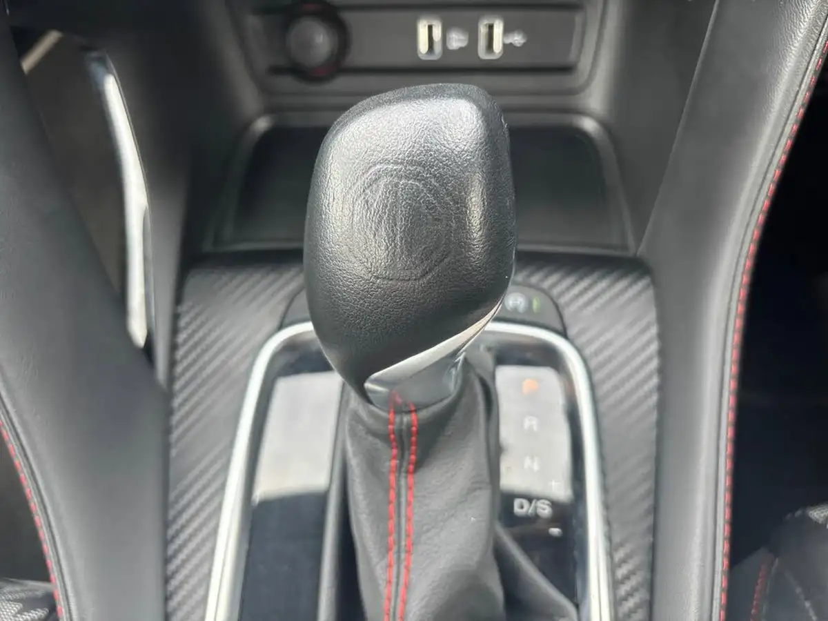 2022-mg-zs-suv-10t-gdi-excite-big-36