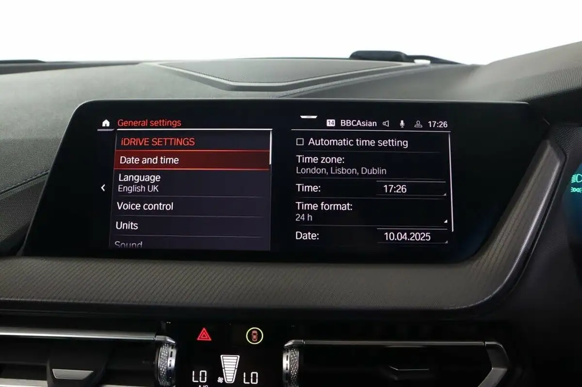 2020-bmw-1-series-20-m135i-xdrive-big-44