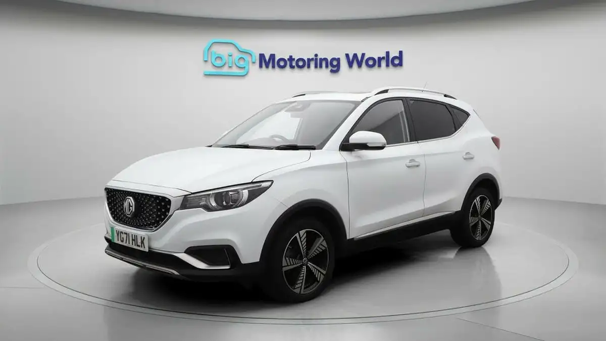 2021-mg-zs-suv-e-exclusive-ev-big-3