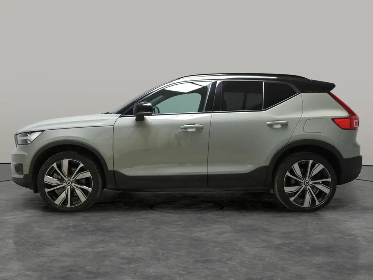 2022-volvo-c40-e-twin-recharge-pro-big-14