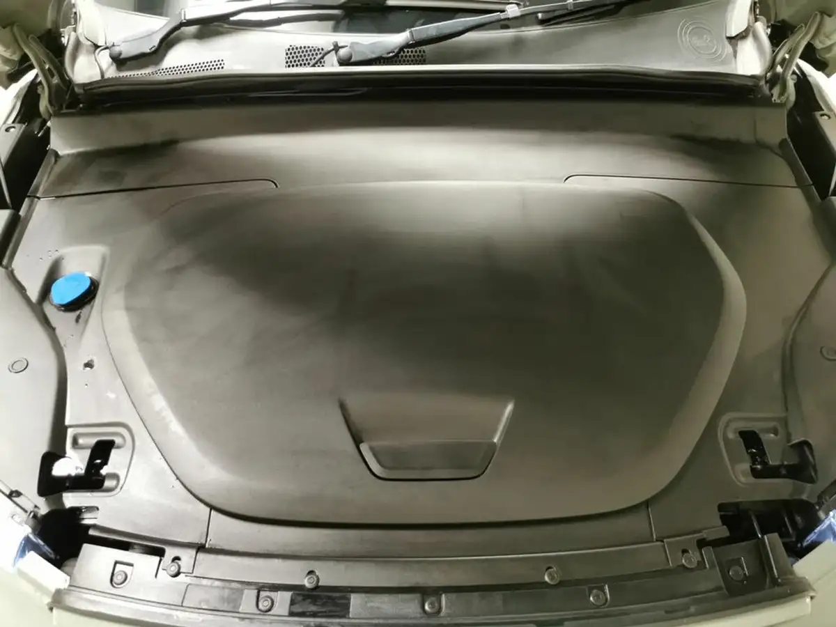 2022-volvo-c40-e-twin-recharge-pro-big-33