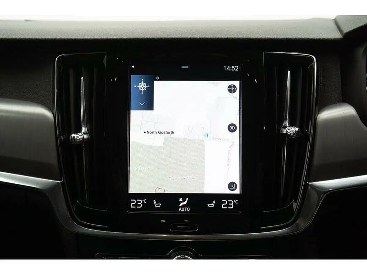 2019-volvo-v90-20-t4-momentum-plus-big-29