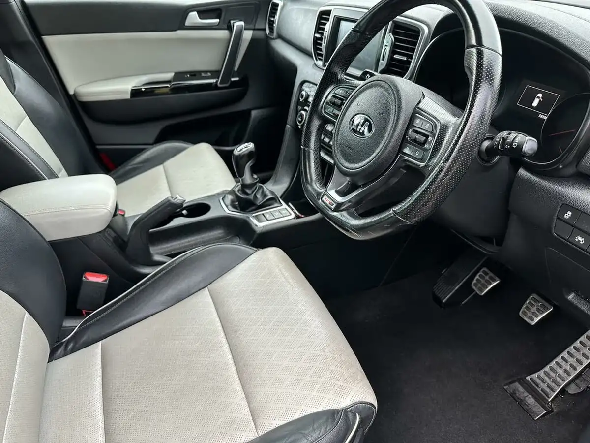 2016-kia-sportage-16-t-gdi-gt-line-big-25