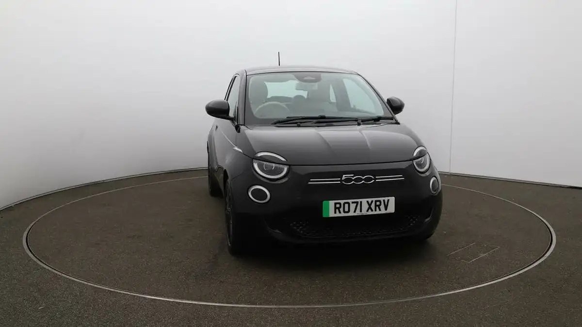 2021-fiat-500-e-la-prima-big-35