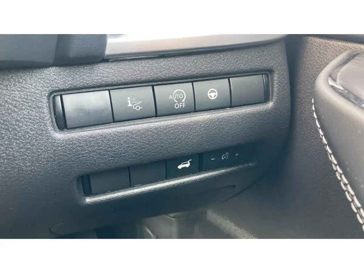 2023-nissan-qashqai-13-dig-t-tekna-158ps-xtronic-big-32