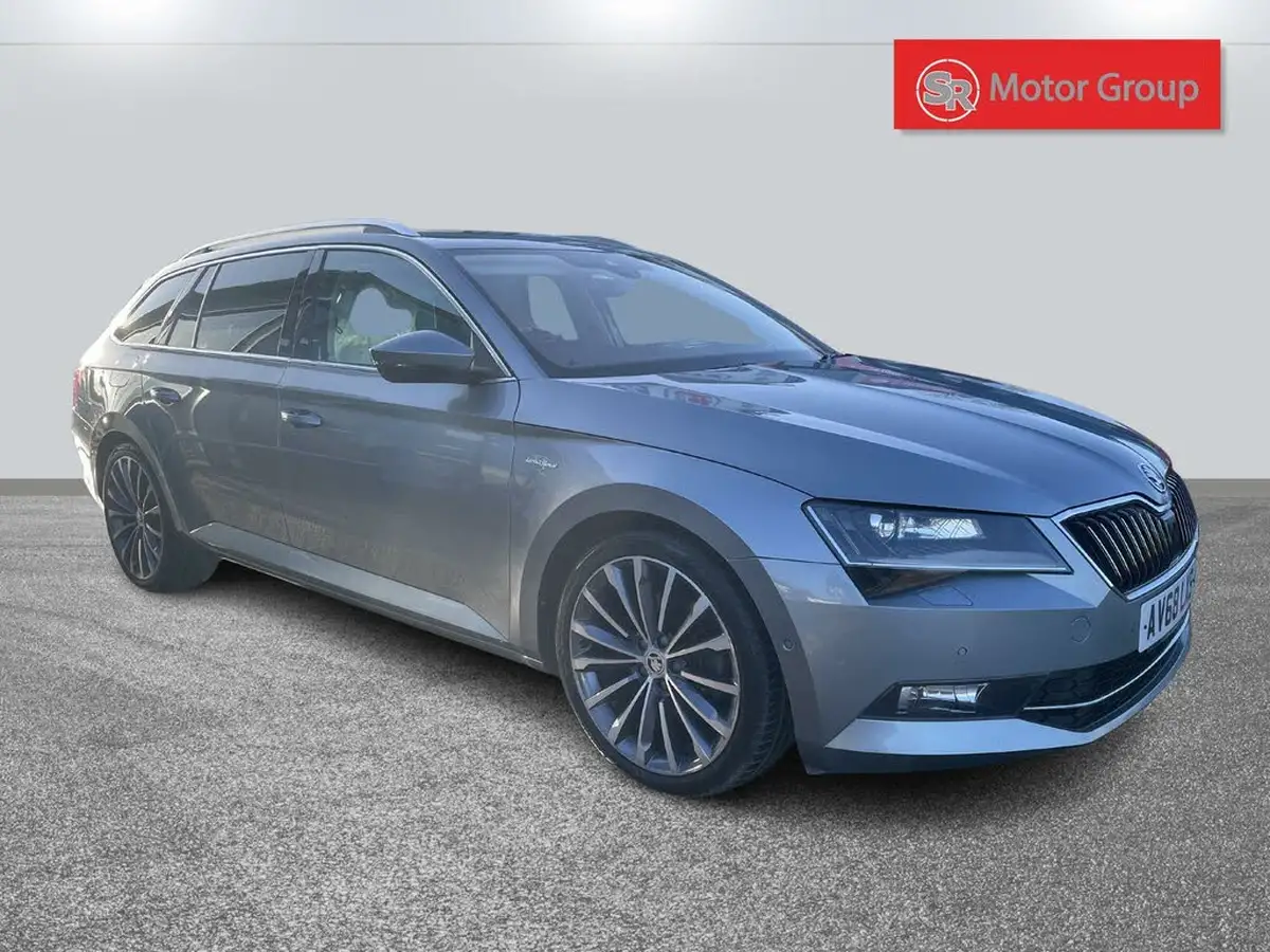 2018-skoda-superb-20tdi-scr-laurin-klement-190ps-estate-dsg-big-0