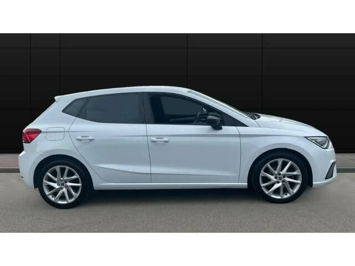 2022-seat-ibiza-10-tsi-fr-110ps-big-4